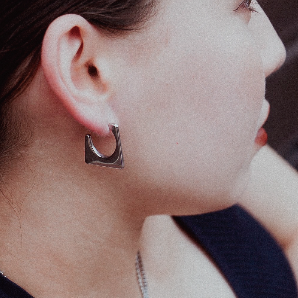 エケールピアス – gavo